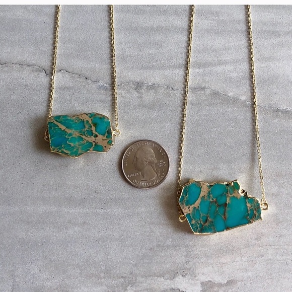 Raw Jasper Sea Sediment 18k Gold Necklace - Picture 5 of 6